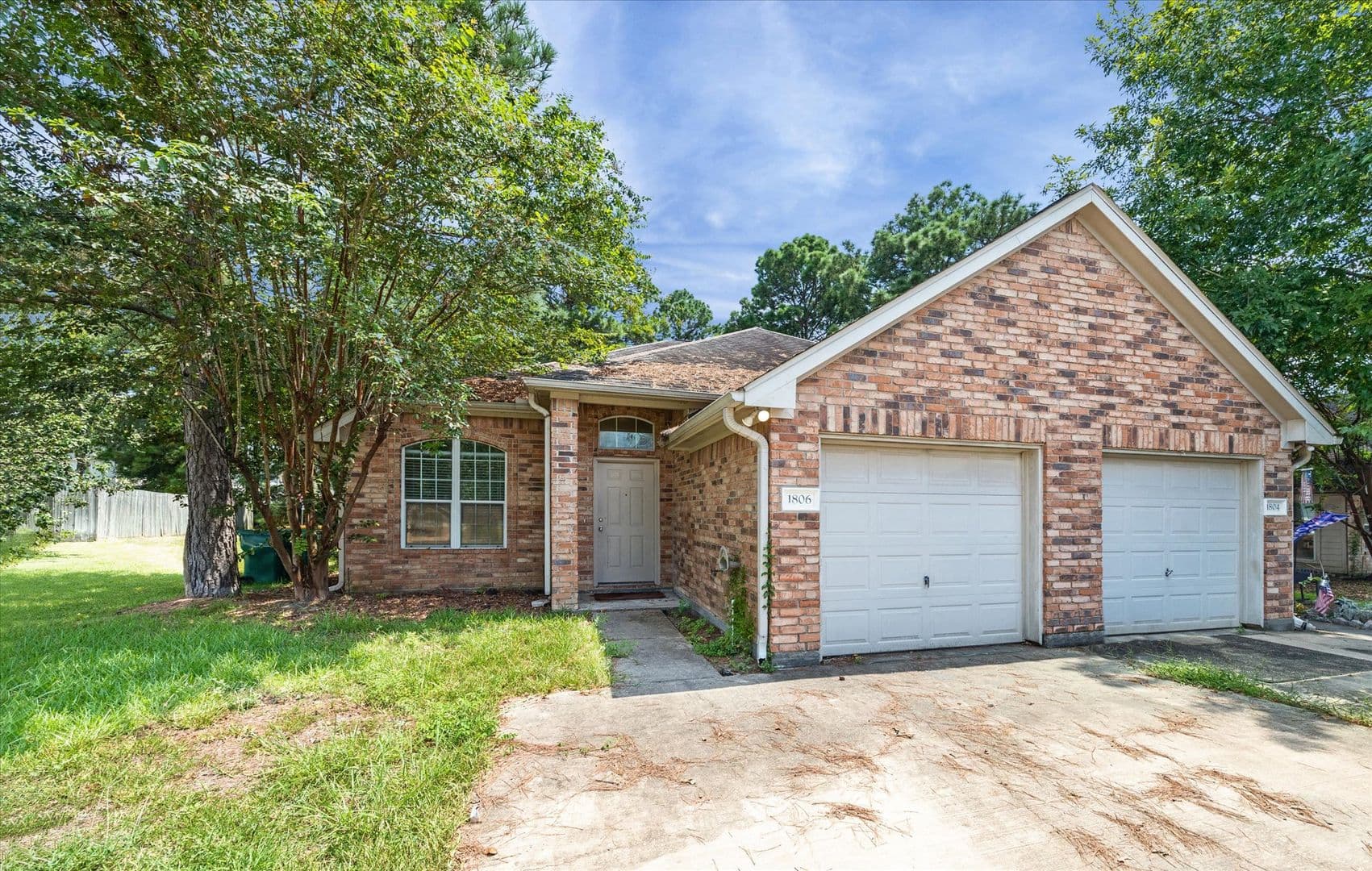 Conroe House: 1806 Arbor Glen