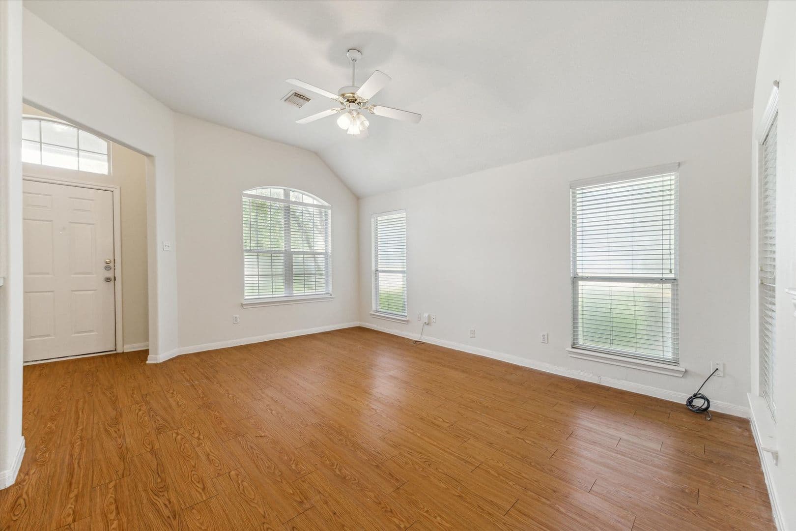 Conroe House: 1806 Arbor Glen