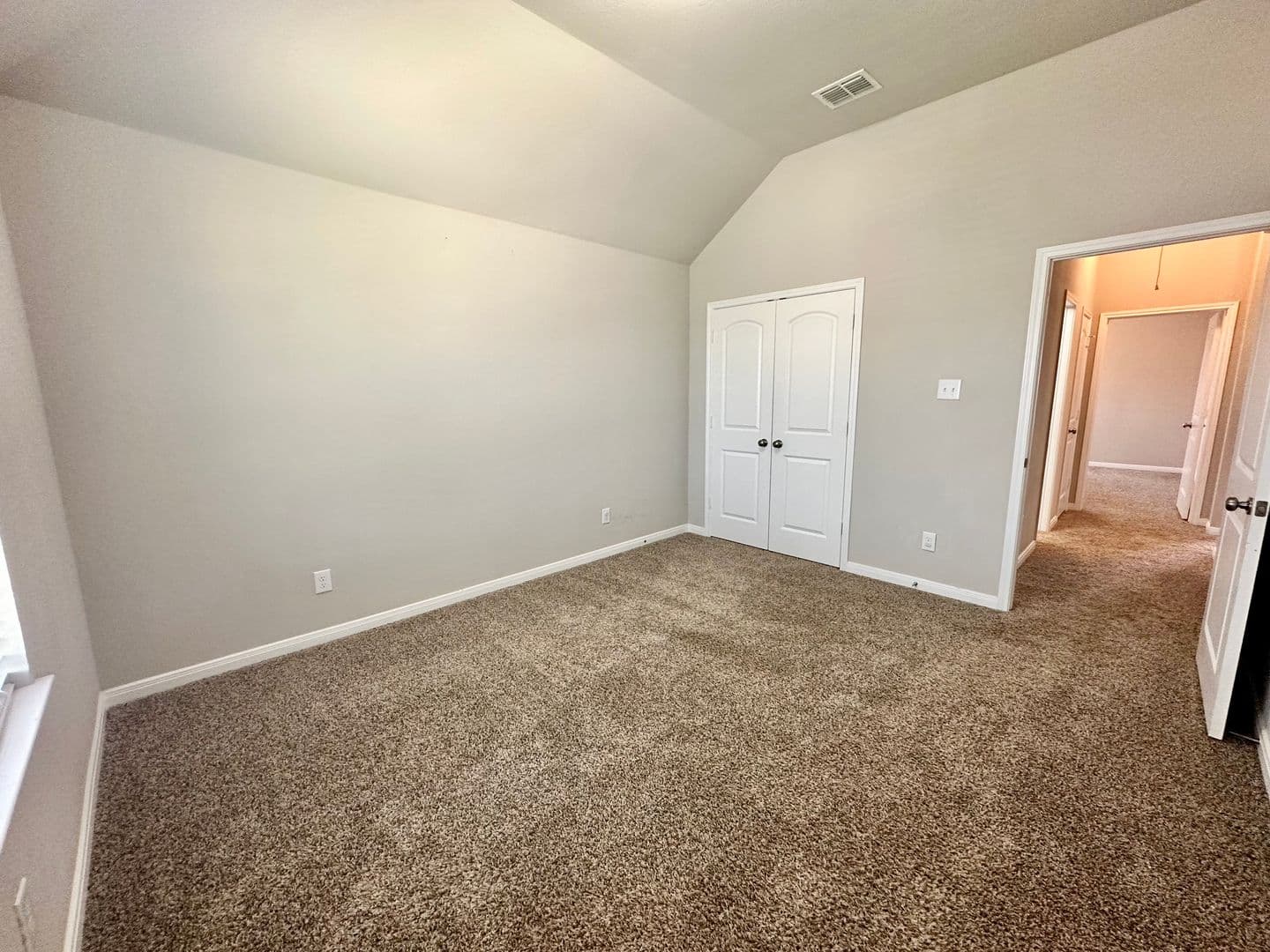 Waco House: 10612 Langham Dr.