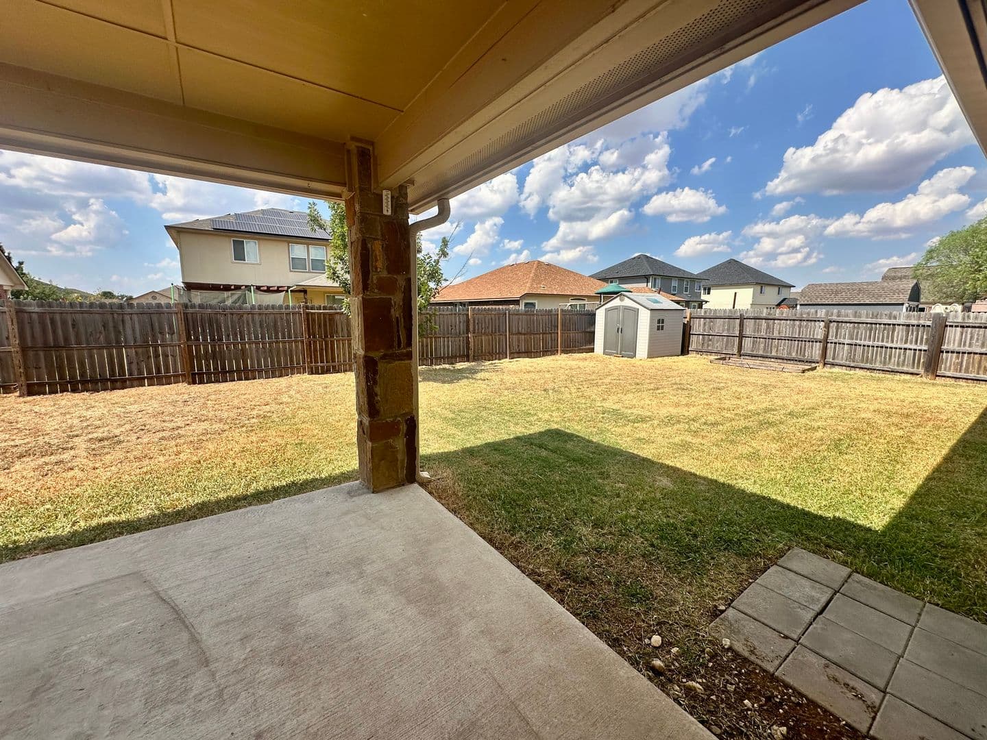 Waco House: 9917 Desperado Dr.