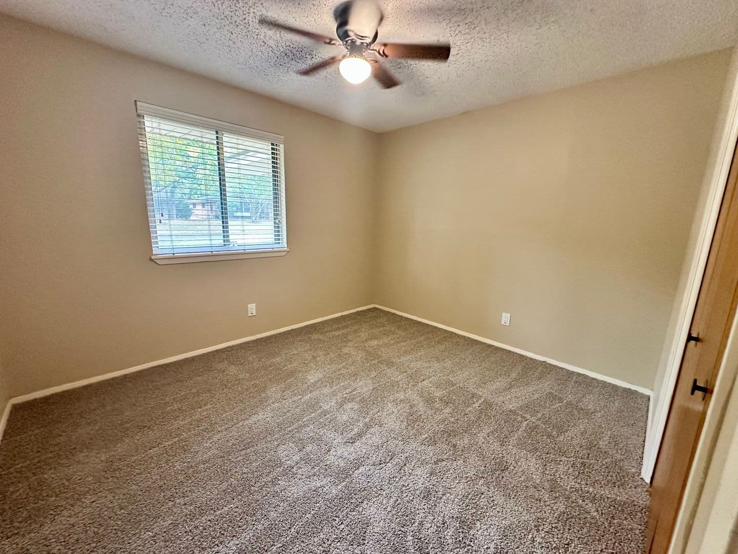 Waco House: 5925 Caldwell St.
