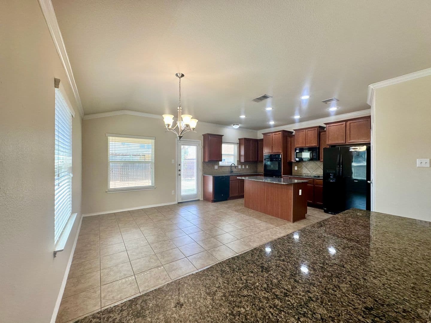 Waco House: 9917 Desperado Dr.