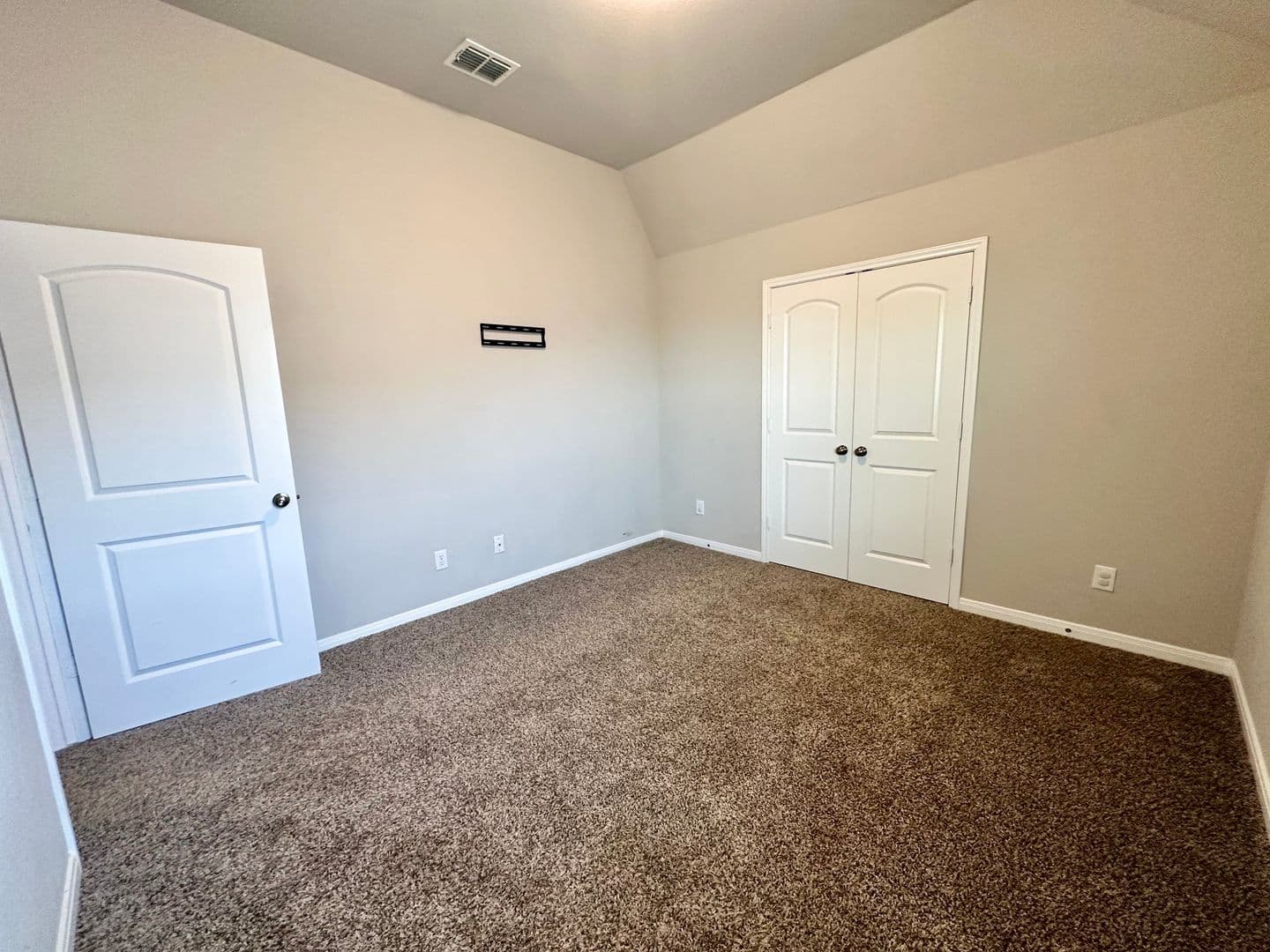 Waco House: 10612 Langham Dr.