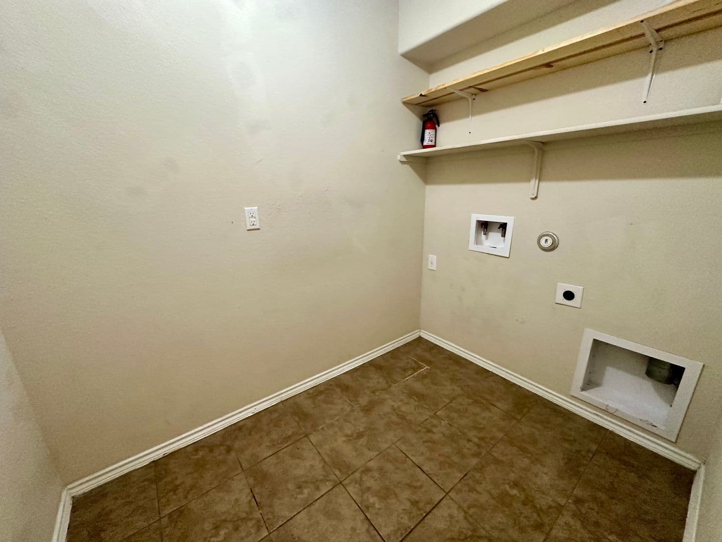 Waco House: 9917 Desperado Dr.