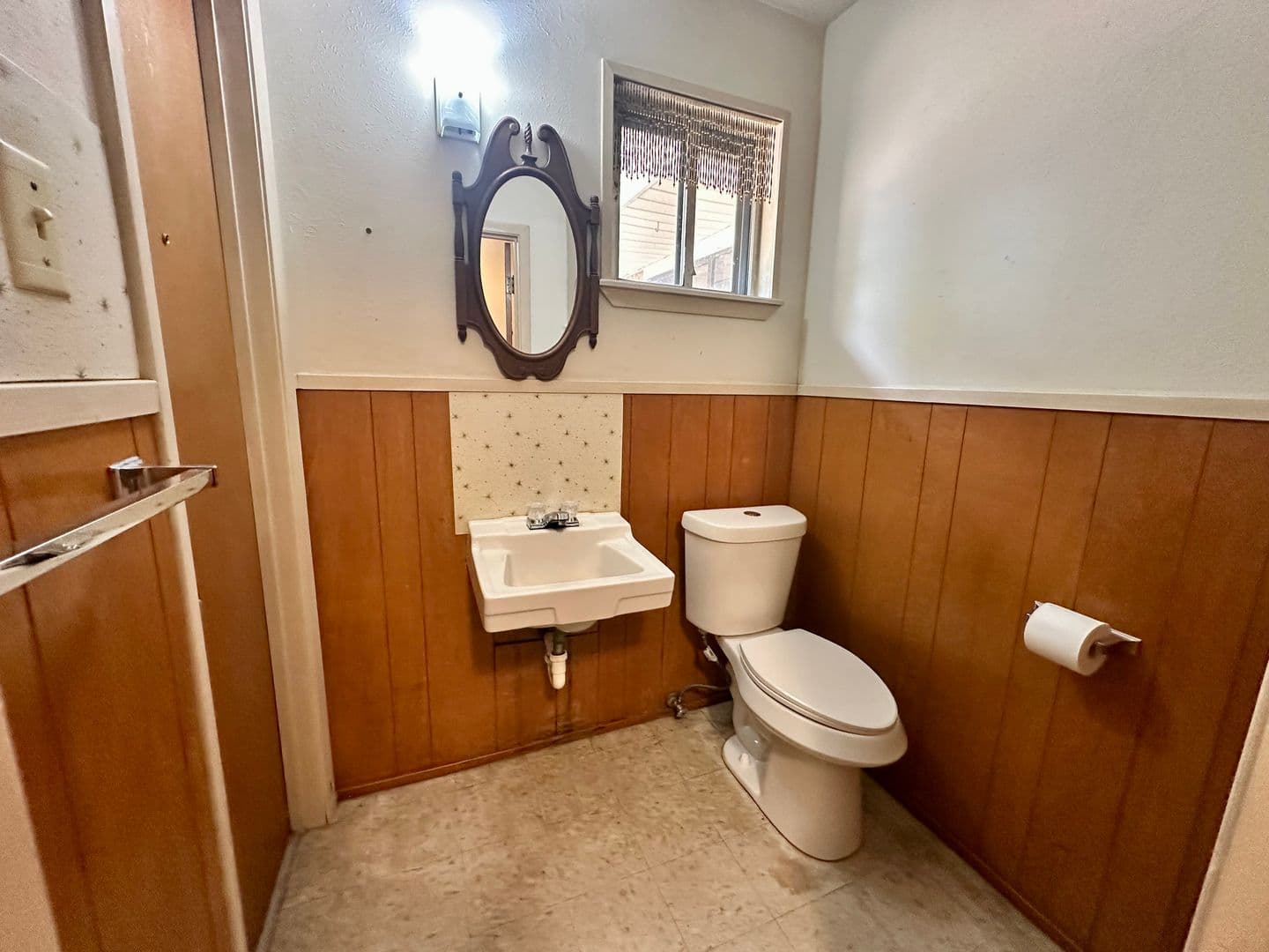 Waco House: 5925 Caldwell St.