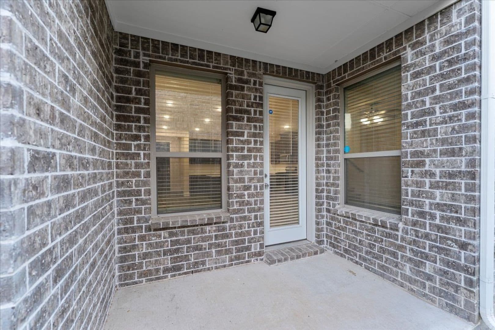 Allen Townhome: 207 Congaree Road