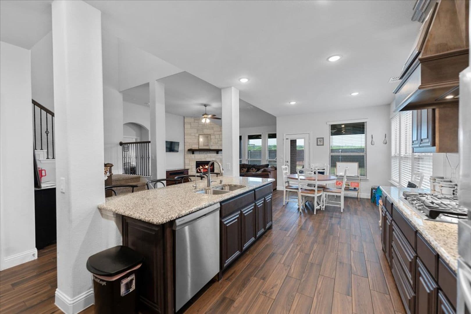 Burleson House: 2760 Richard Street