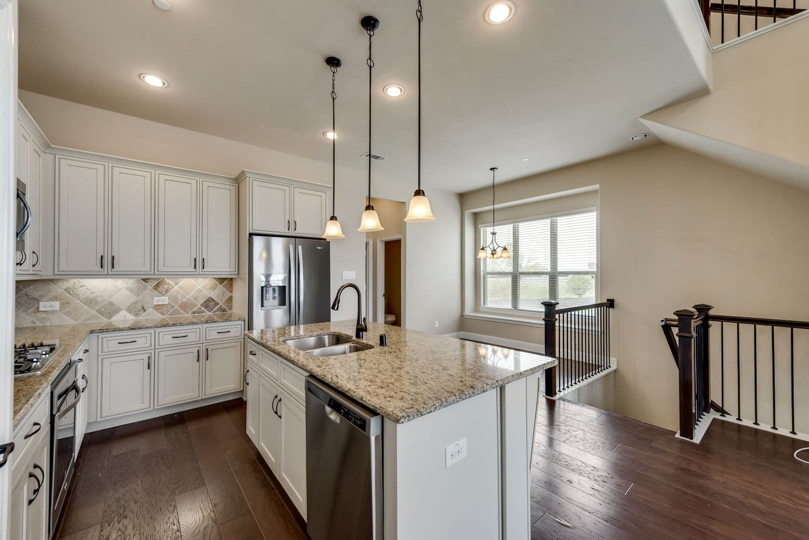 Lewisville Townhome: 290 Almanor Street