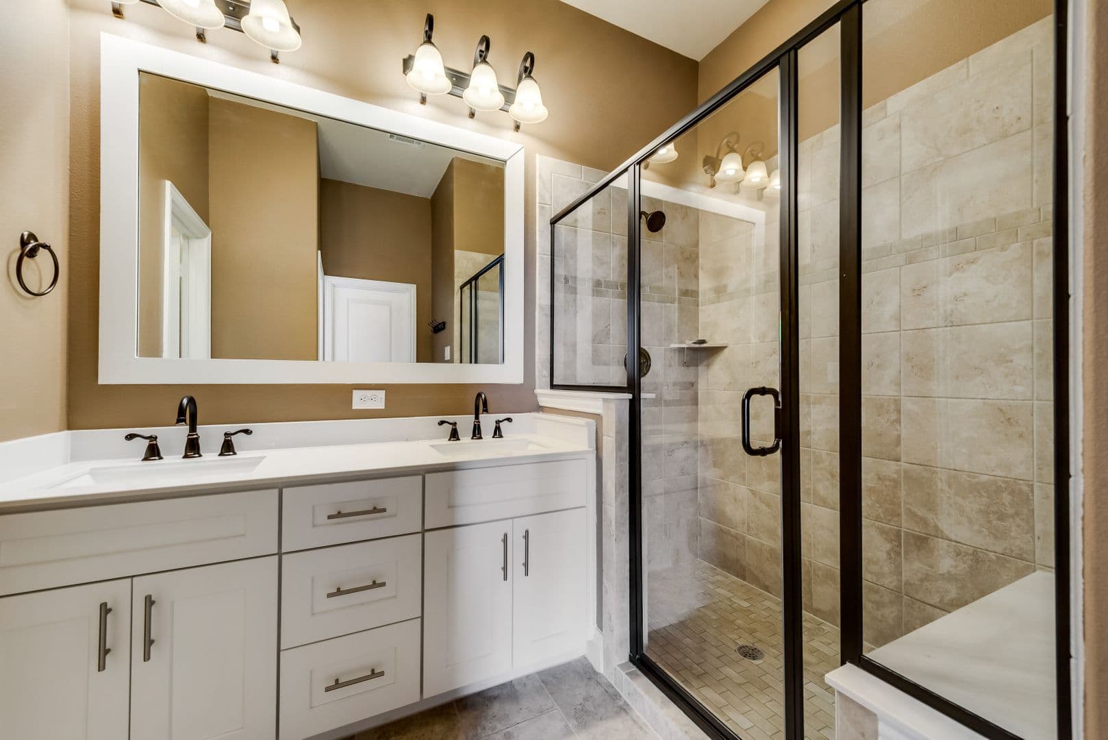 Lewisville Townhome: 290 Almanor Street