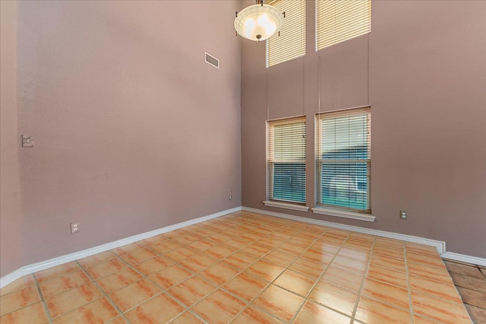 Plano House: 6752 Macintosh Drive - 6752 Macintosh Drive