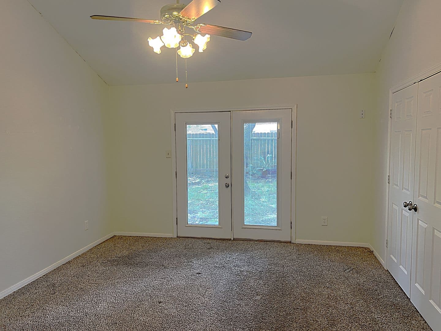 KINGWOOD House: 3307 GOLDEN WILLOW DR,