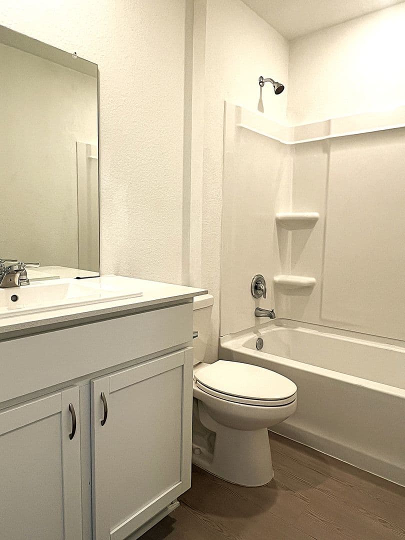 NEW CANEY House: 18210 VIA AURELIA DR