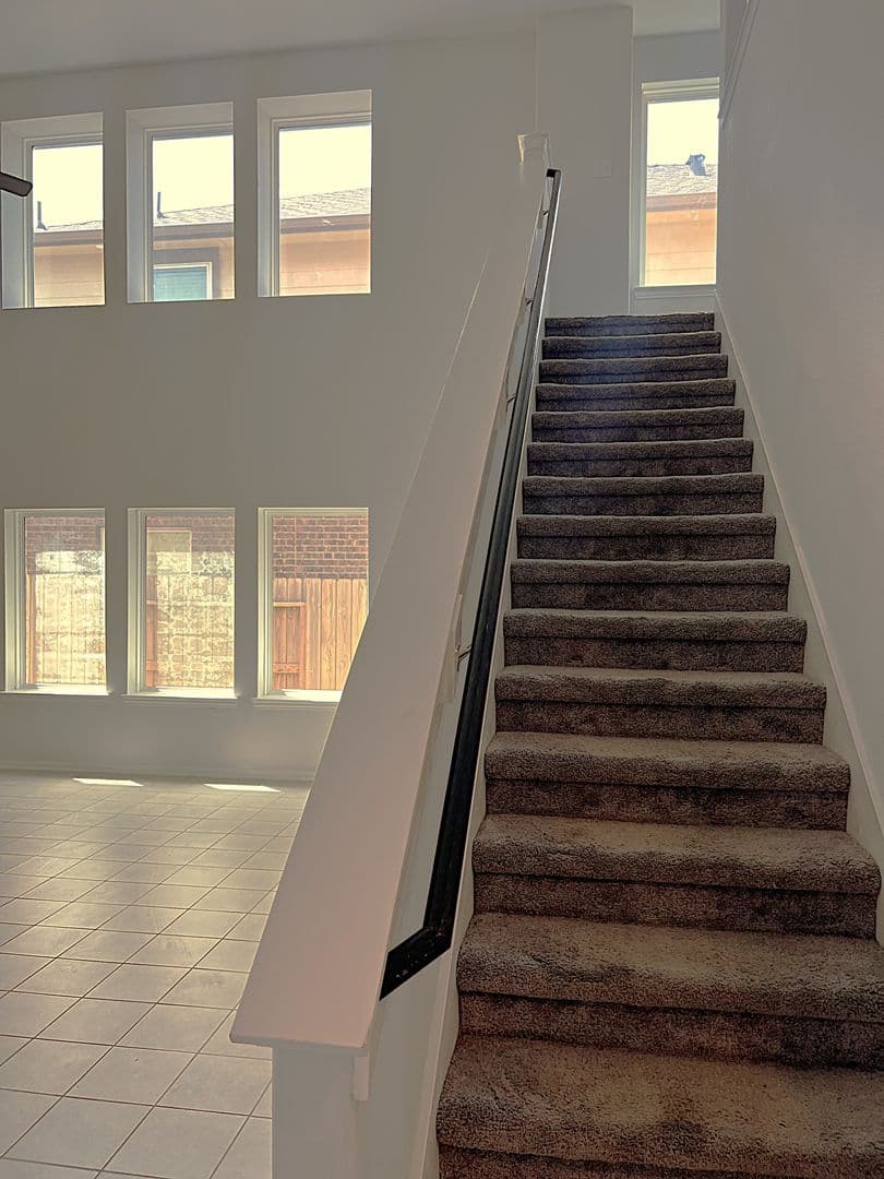 Crosby House: 14302 Beach Pine Trail