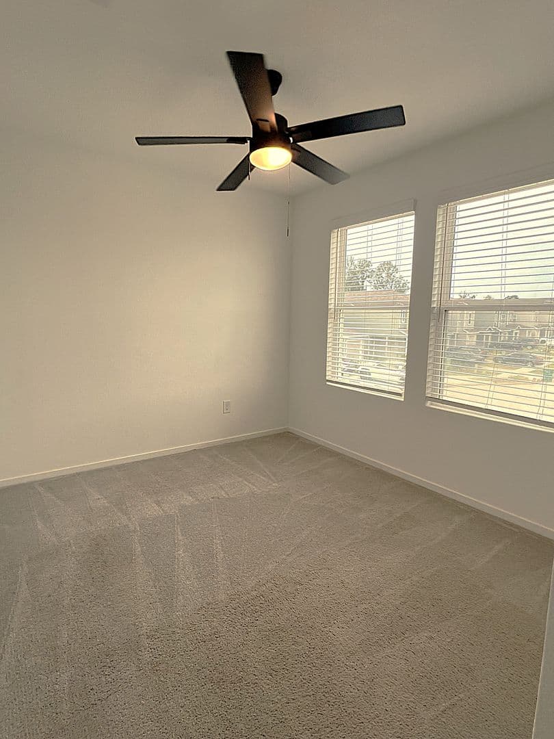 NEW CANEY House: 18210 VIA AURELIA DR