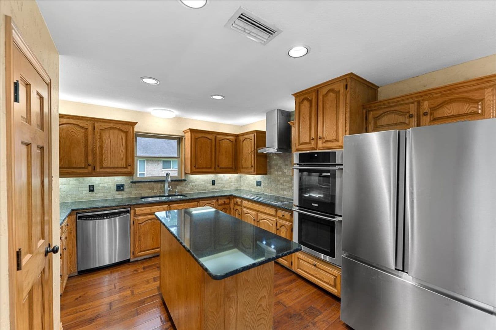 Trophy Club House: 20 Timberline Dr