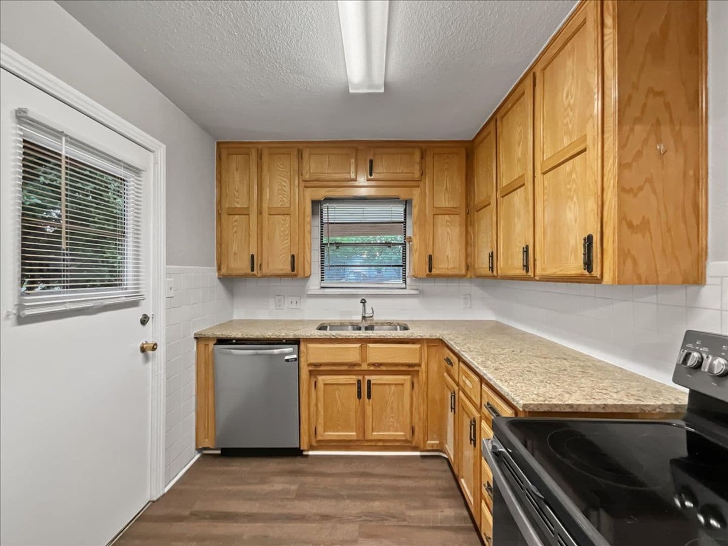 Forth Worth House: 4929 Donnelly Ave
