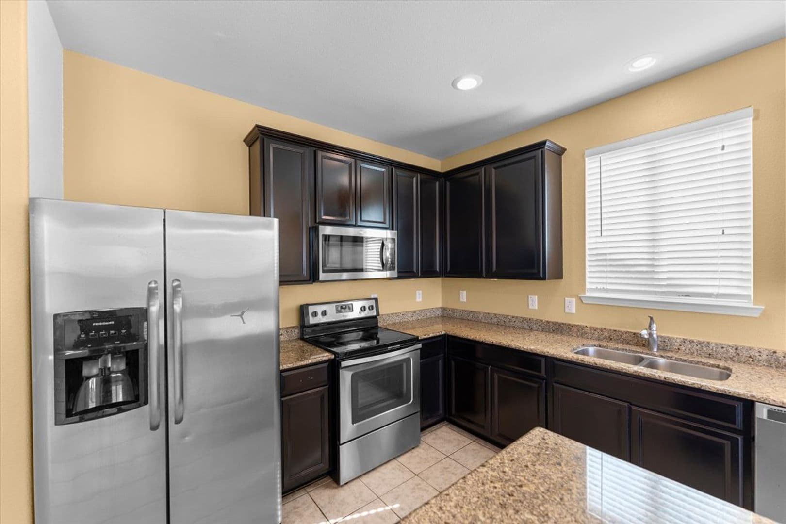 Fort Worth House: 2412 Simmental Rd