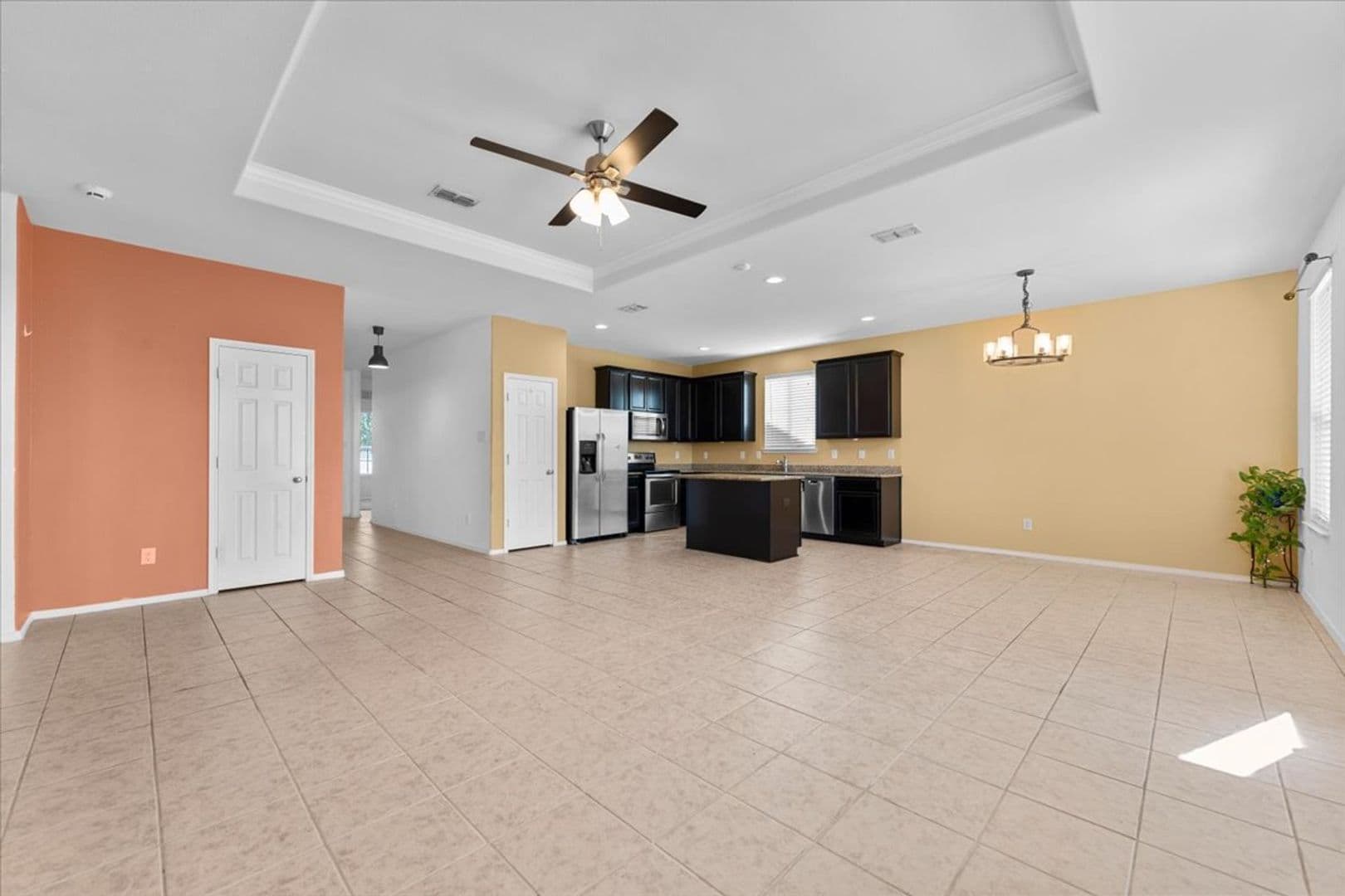 Fort Worth House: 2412 Simmental Rd