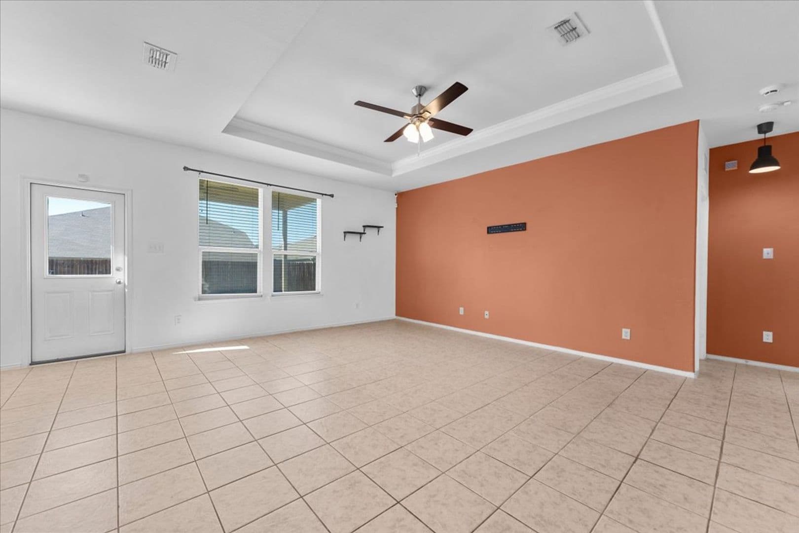 Fort Worth House: 2412 Simmental Rd