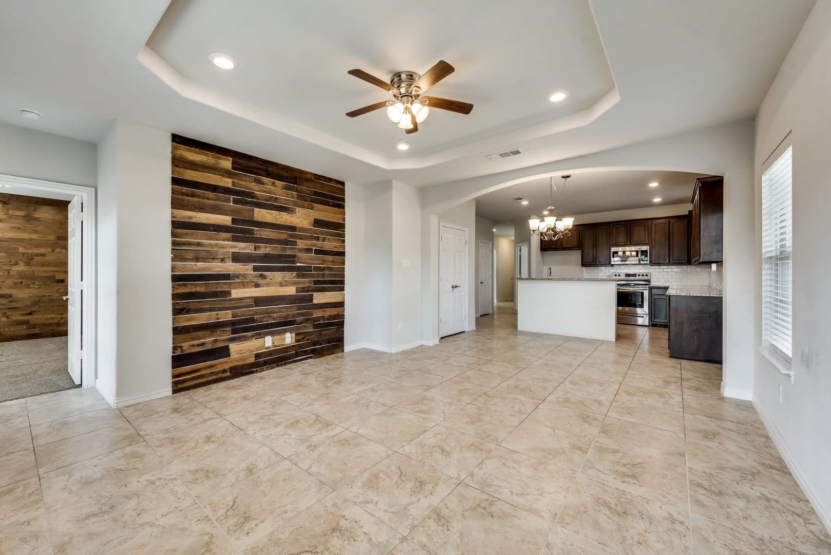Fort Worth House: 6308 Maritime St