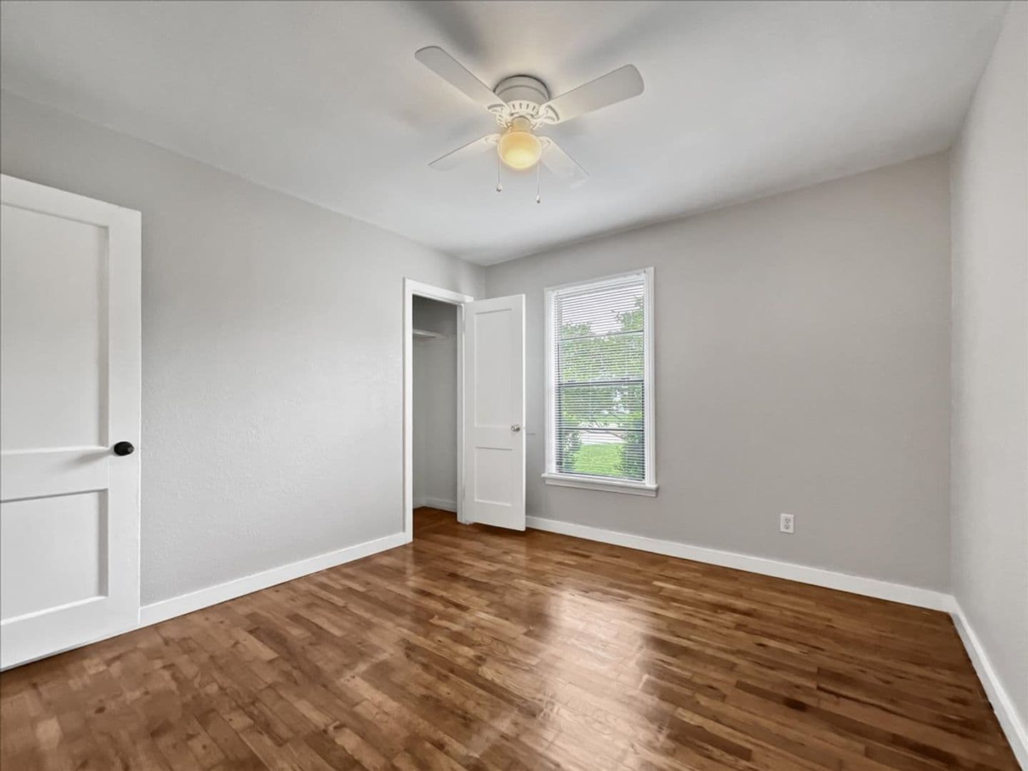 Forth Worth House: 4929 Donnelly Ave