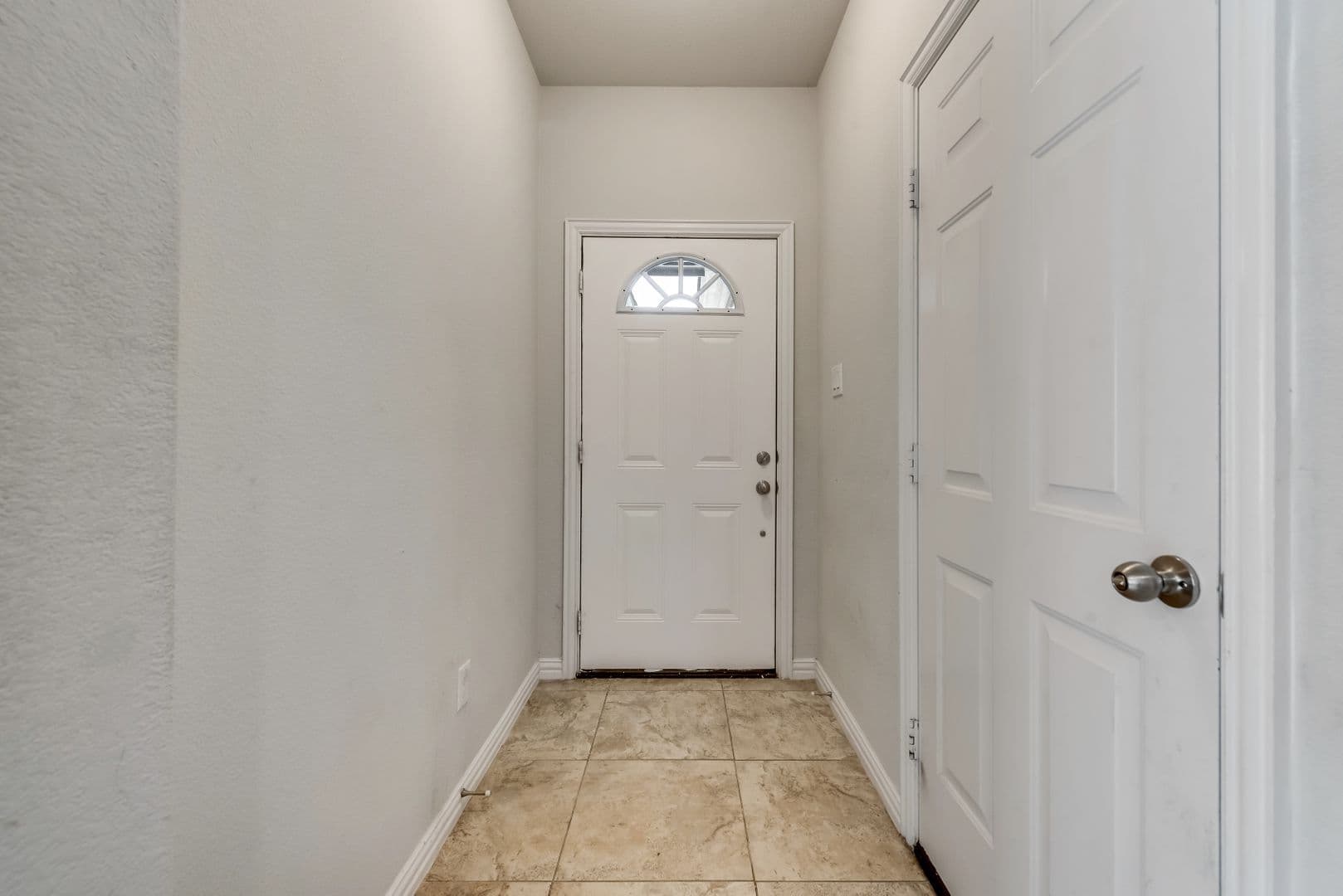 Fort Worth House: 6308 Maritime St