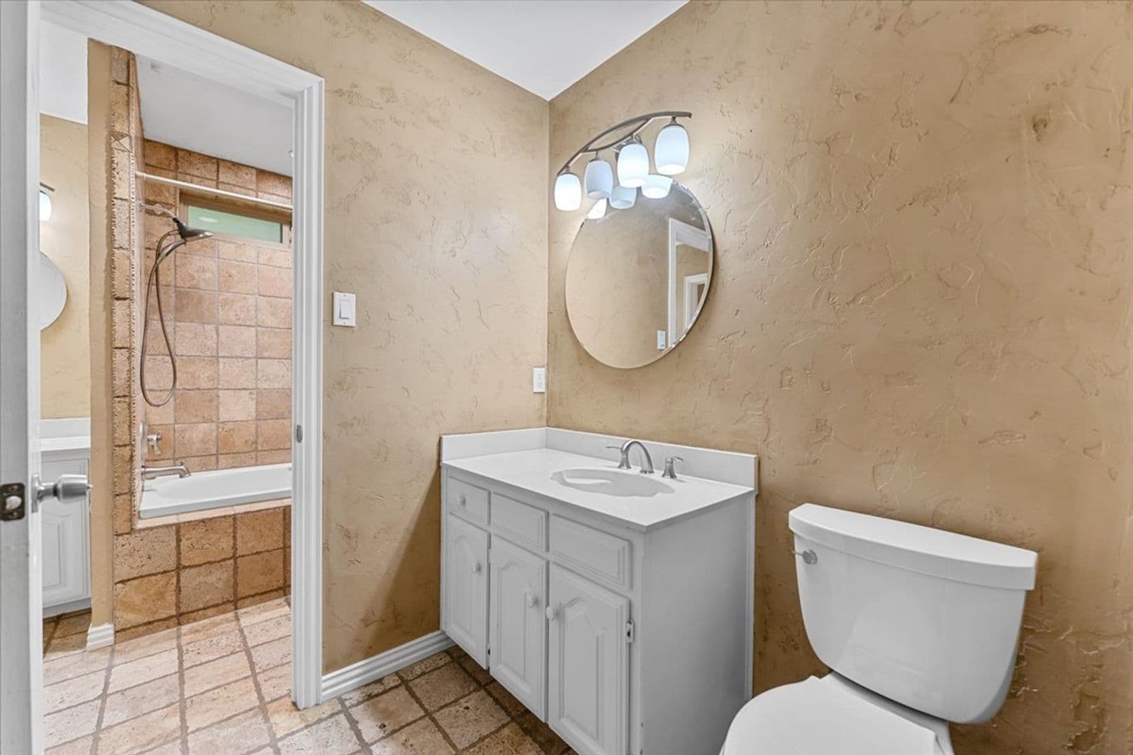 Trophy Club House: 20 Timberline Dr