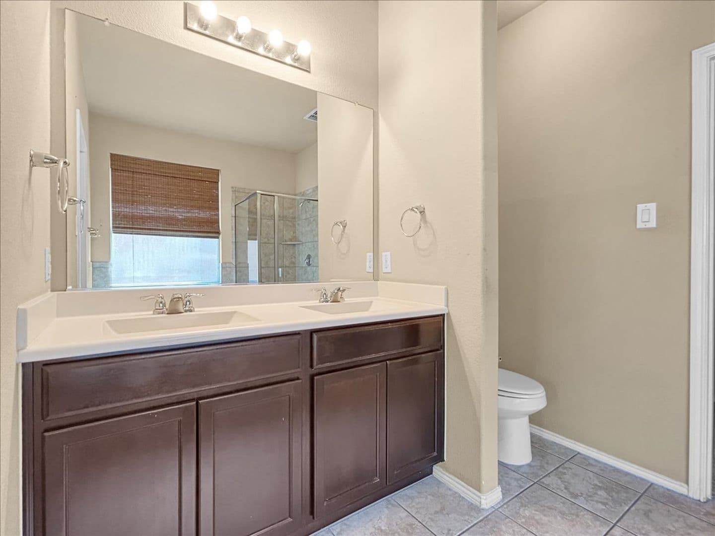 Fort Worth House: 12312 Walden wood Dr
