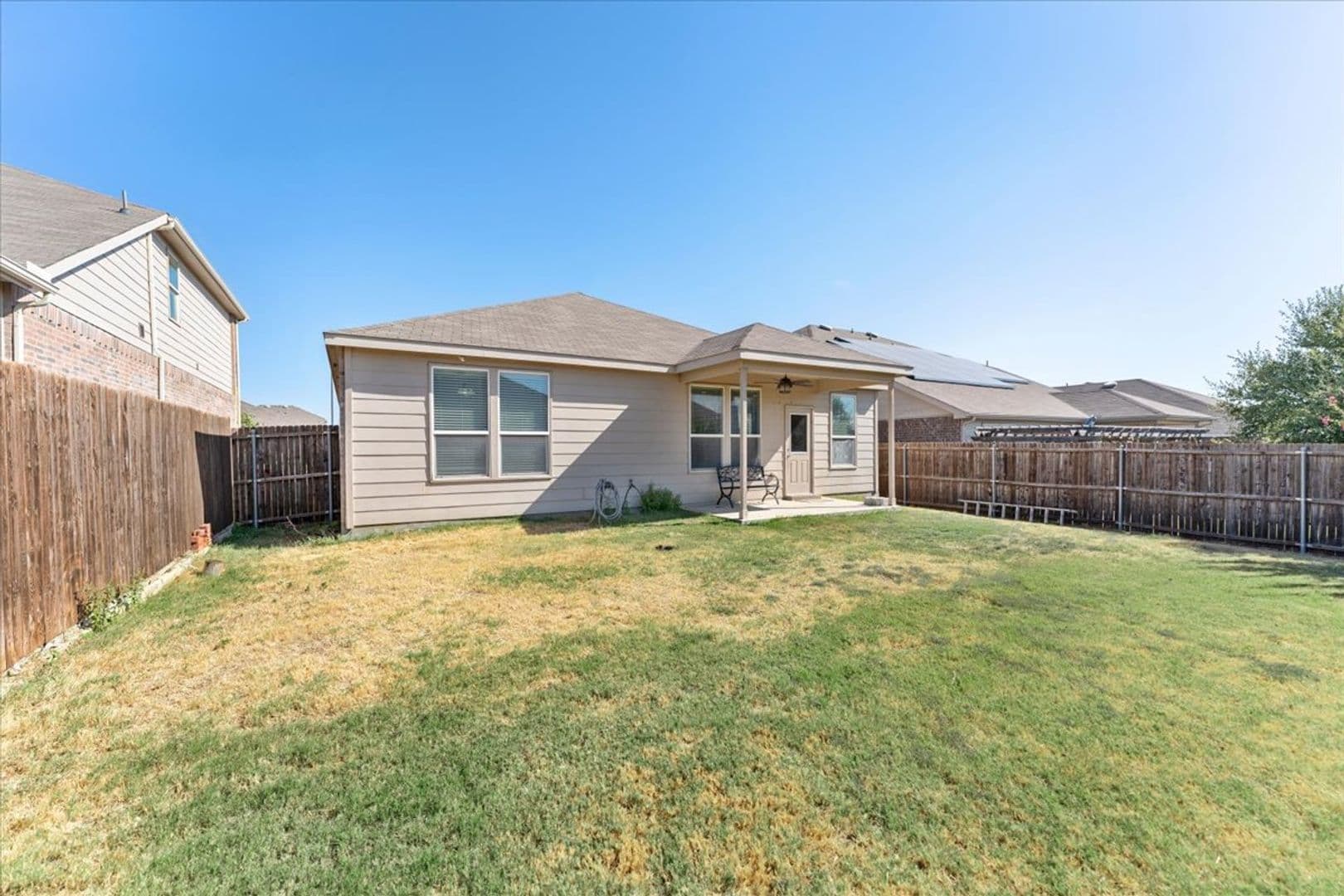 Fort Worth House: 2412 Simmental Rd