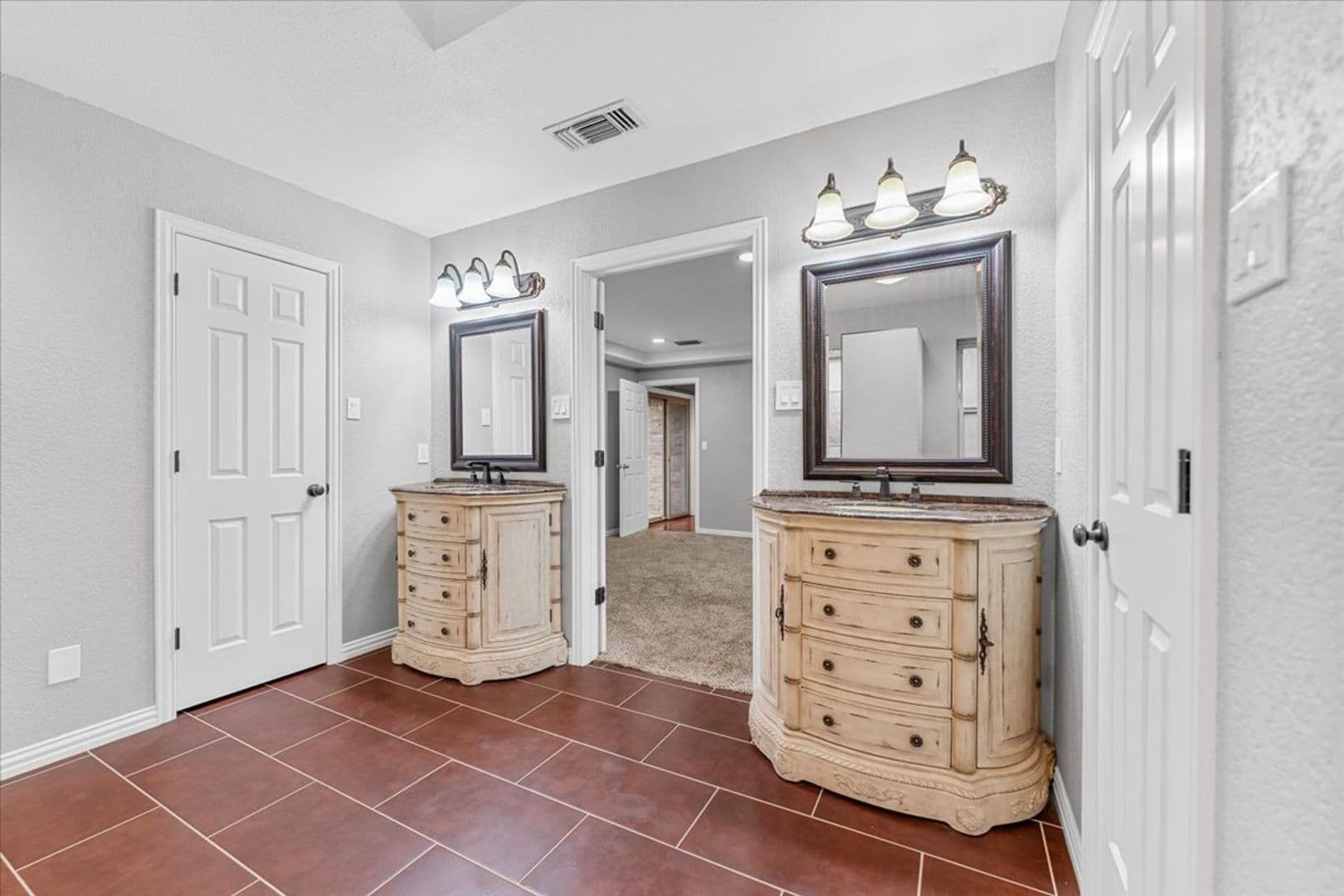 Trophy Club House: 20 Timberline Dr