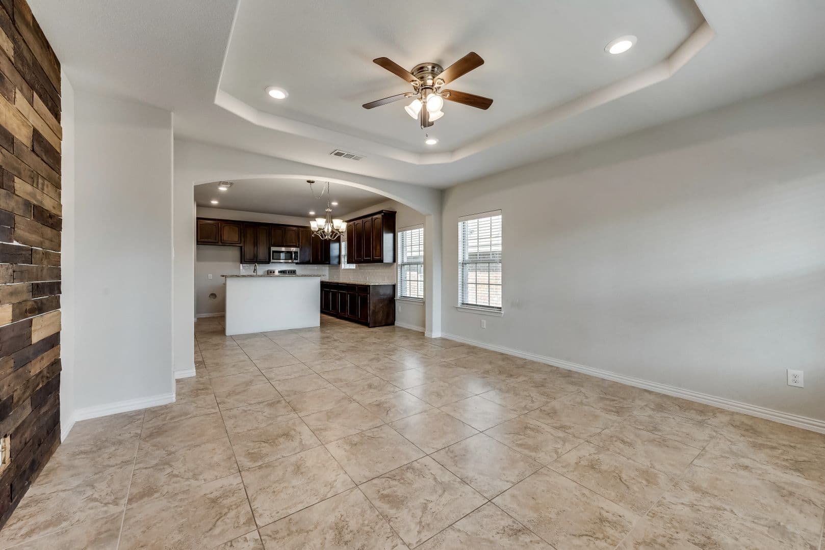 Fort Worth House: 6308 Maritime St