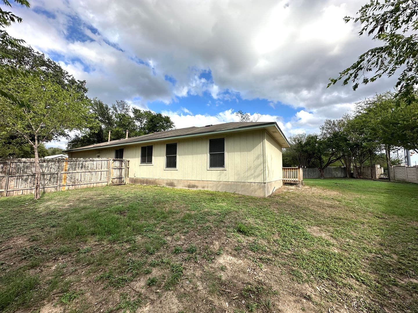 Austin House: 9148 Swanson Ln