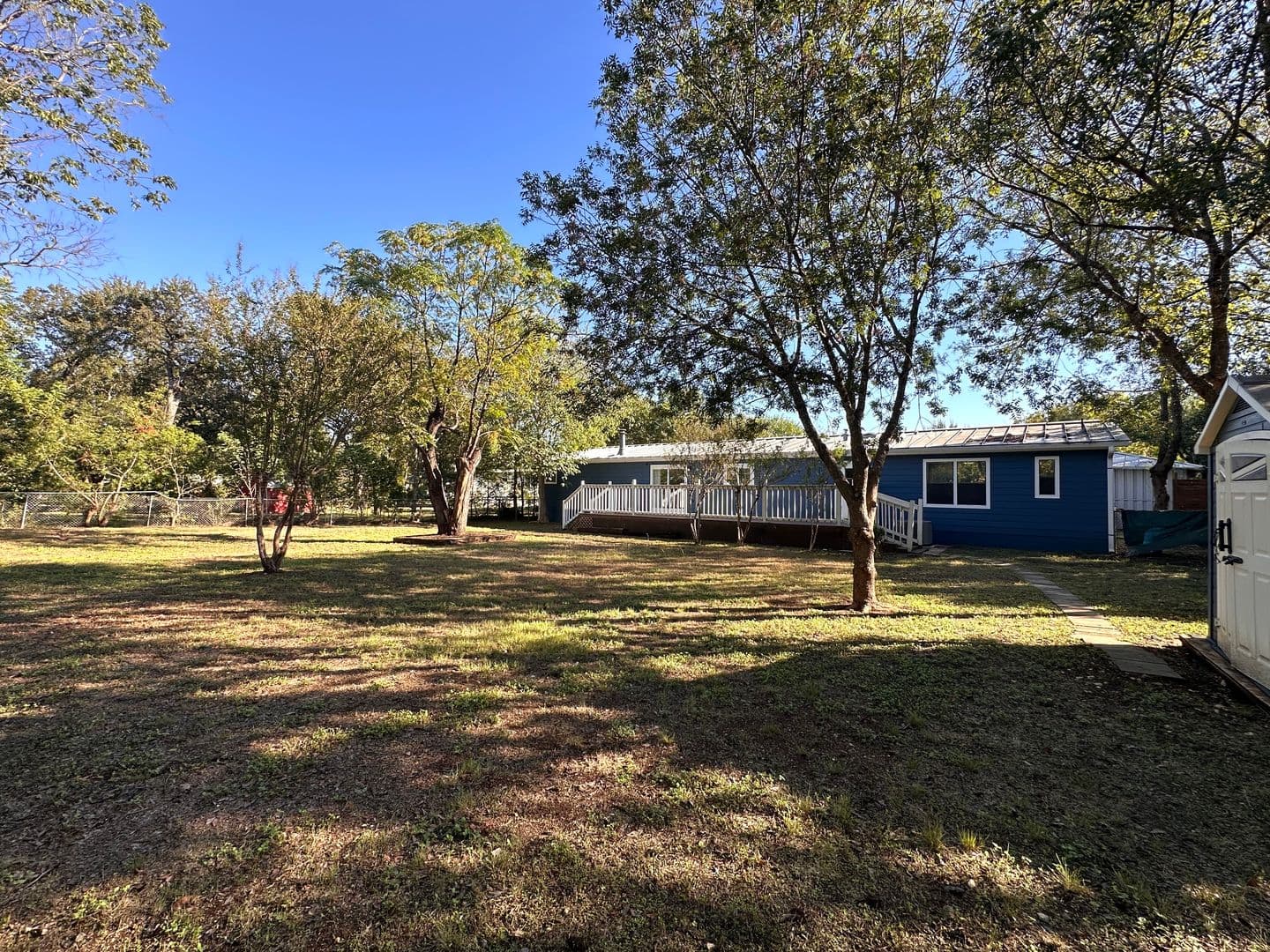 Cedar Park House: 305 N Cougar Ave