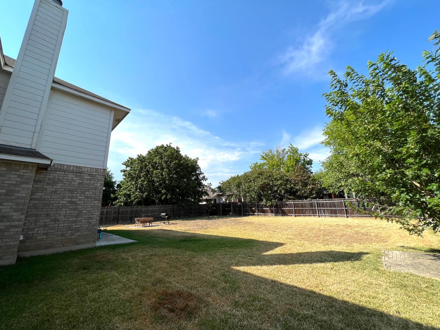 Pflugerville House: 802 Stevenage Dr