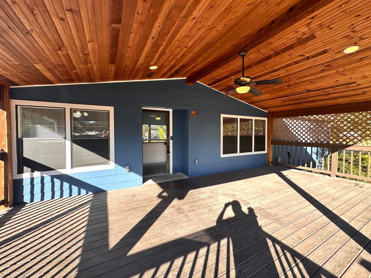 Cedar Park House: 305 N Cougar Ave