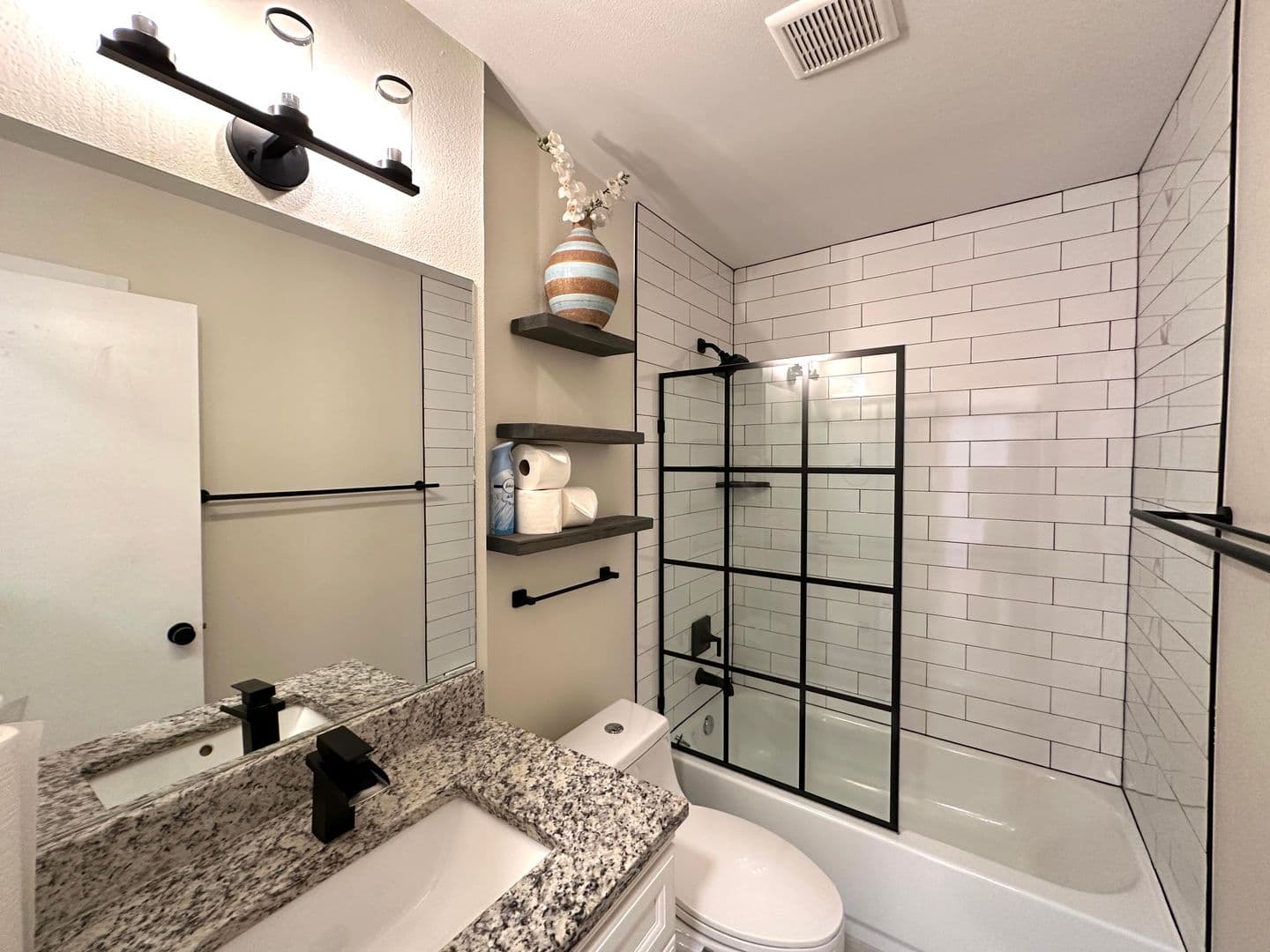 Austin House: 4903 Richmond Ave
