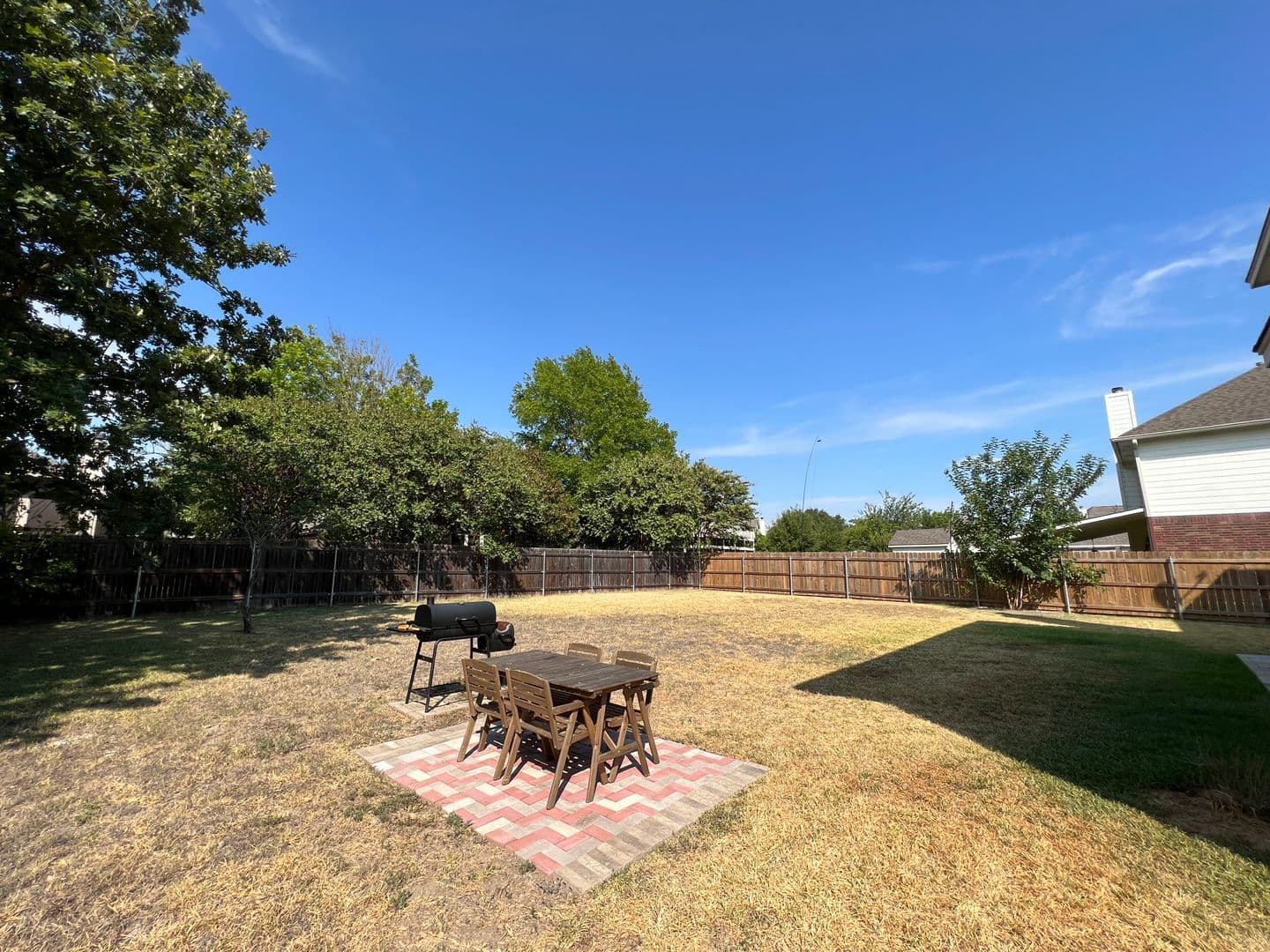 Pflugerville House: 802 Stevenage Dr