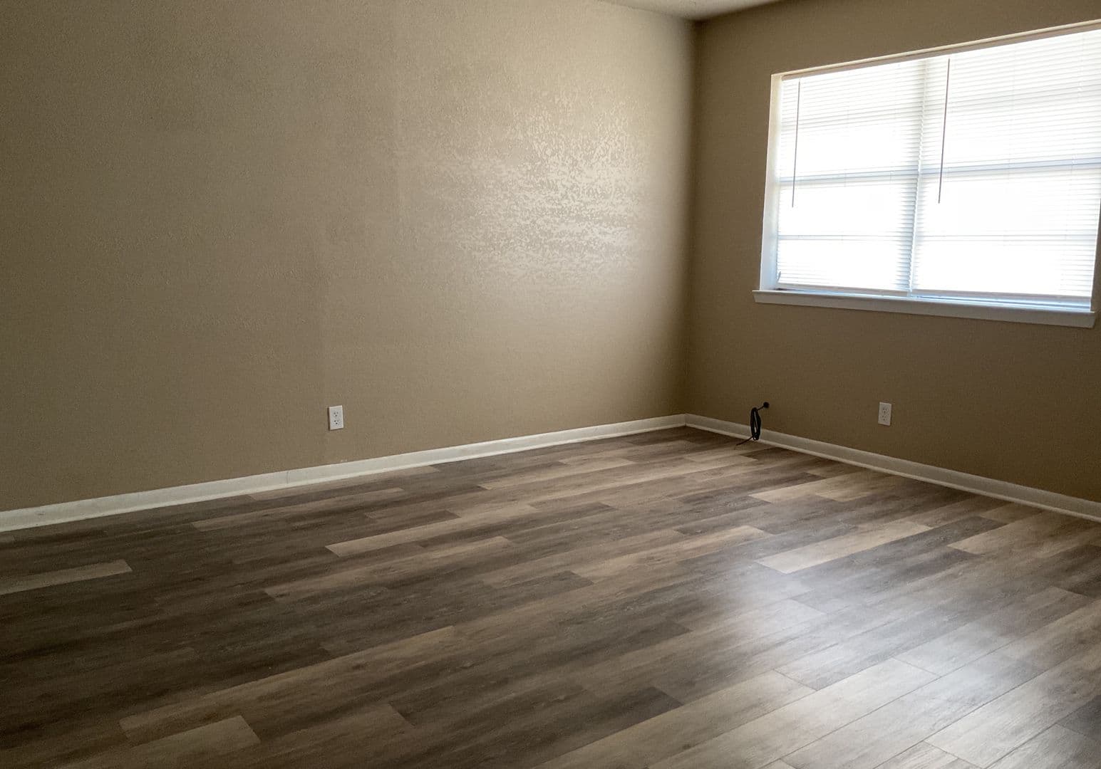 Brady Apartment: 1112 South Church St.