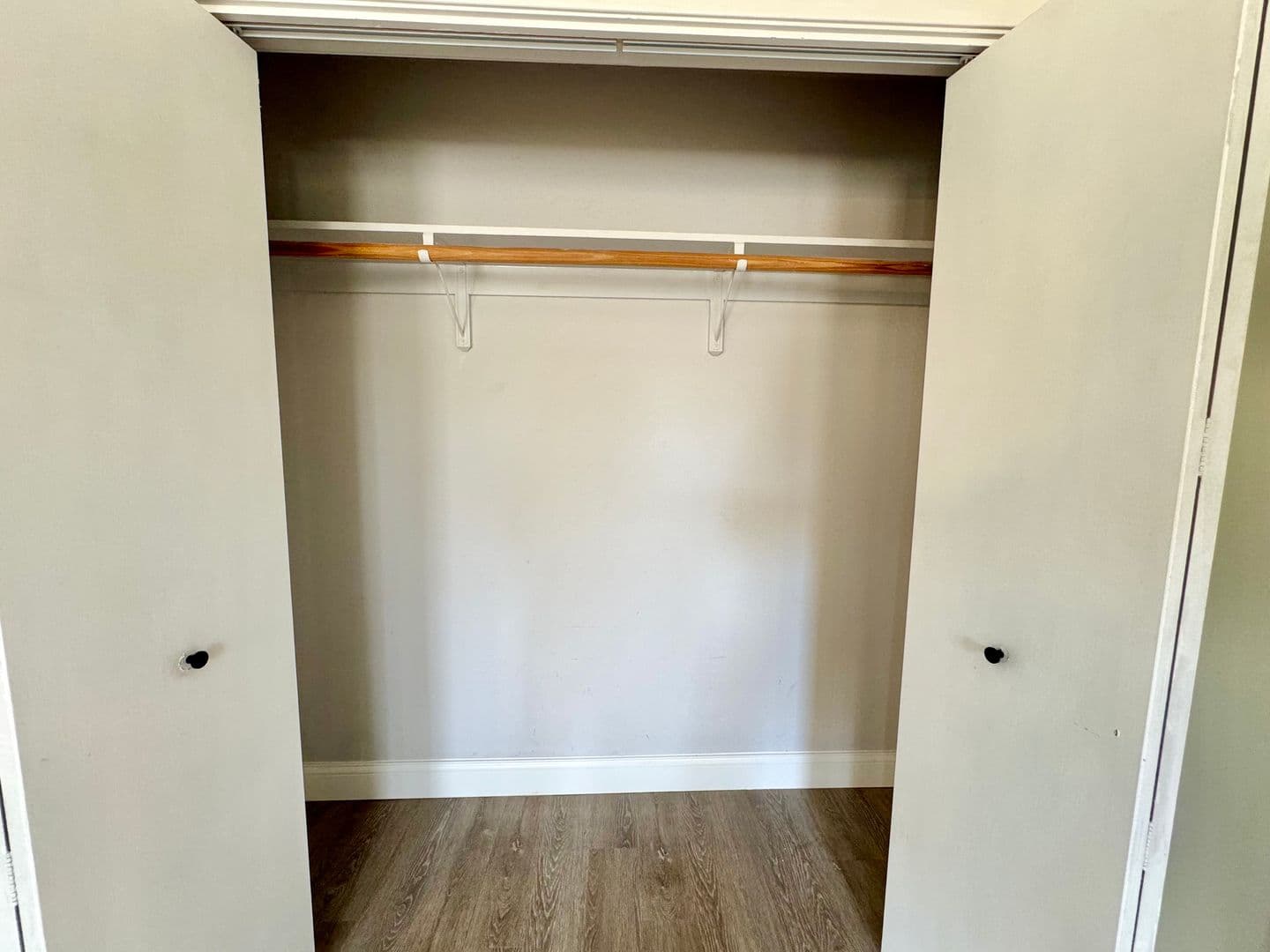 Sunrise Beach Village Apartment: 705 Sunrise Ave