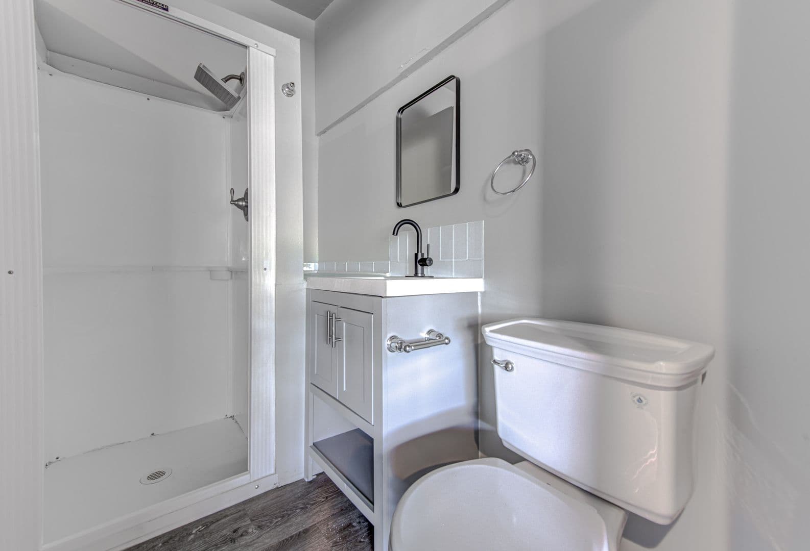 Sunrise Beach Village Apartment: 705 Sunrise Ave