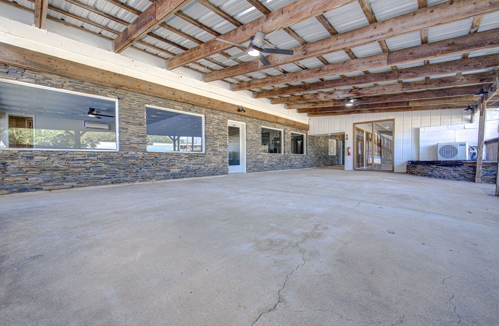 Sunrise Beach Village Apartment: 705 Sunrise Ave