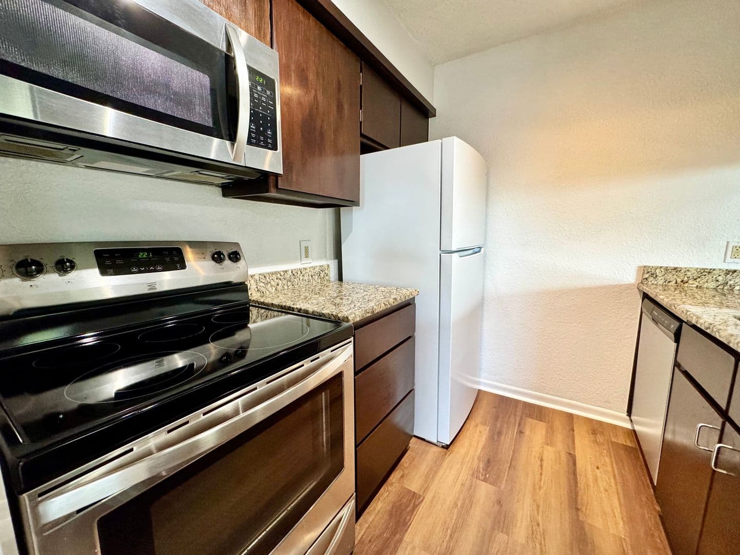 Horseshoe Bay House: 800-D Grassy Knoll