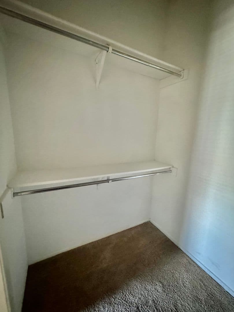 Houston Condo: 2425 Augusta Dr
