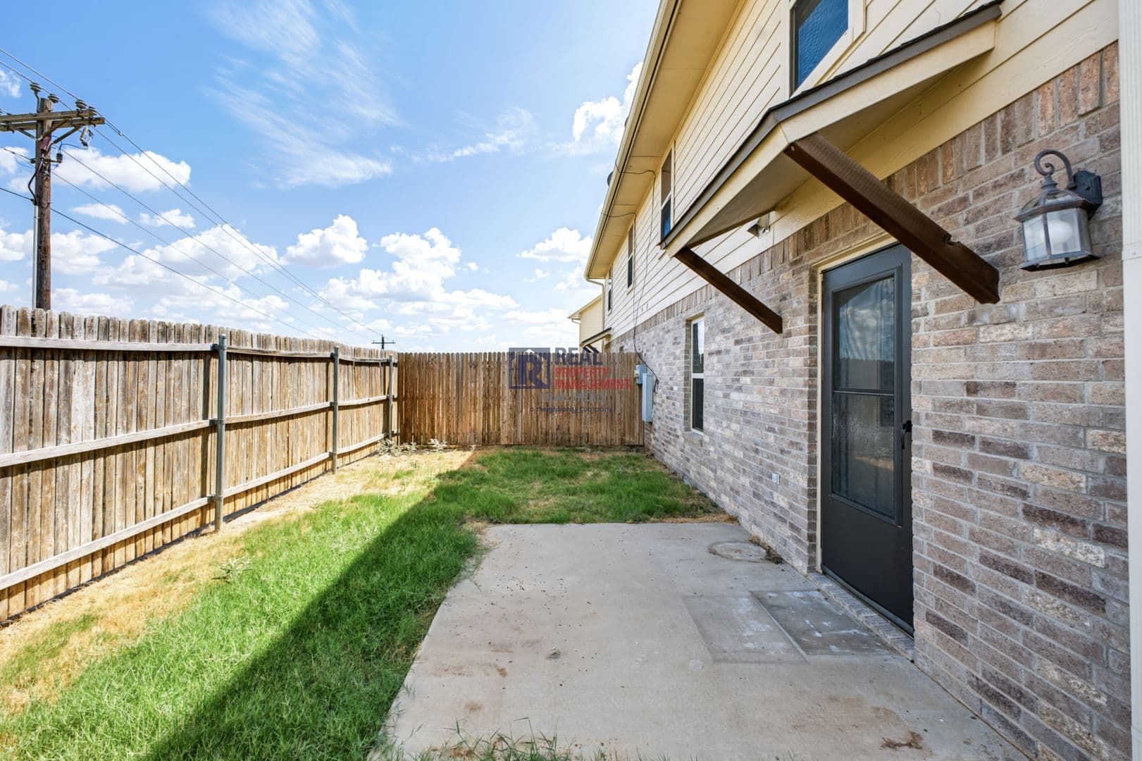 Granbury Apartment: 908 Dart Court