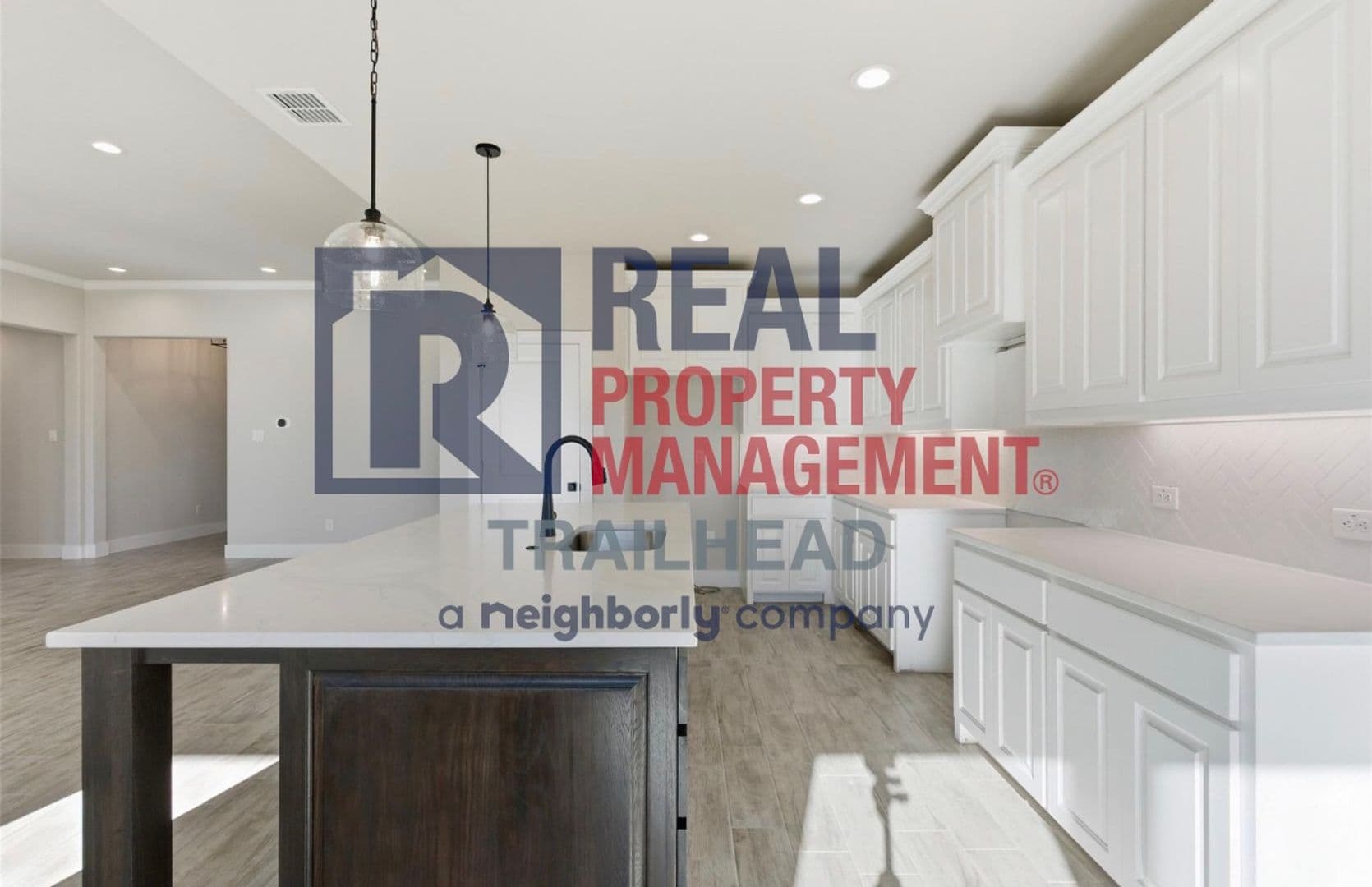 Millsap House: 328 Rita Ridge Ct
