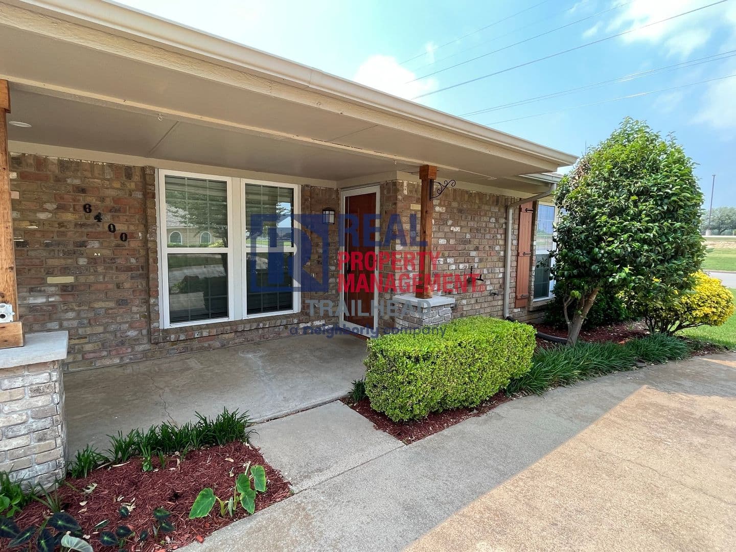 Fort Worth Multiplex: 6400 Espana Dr