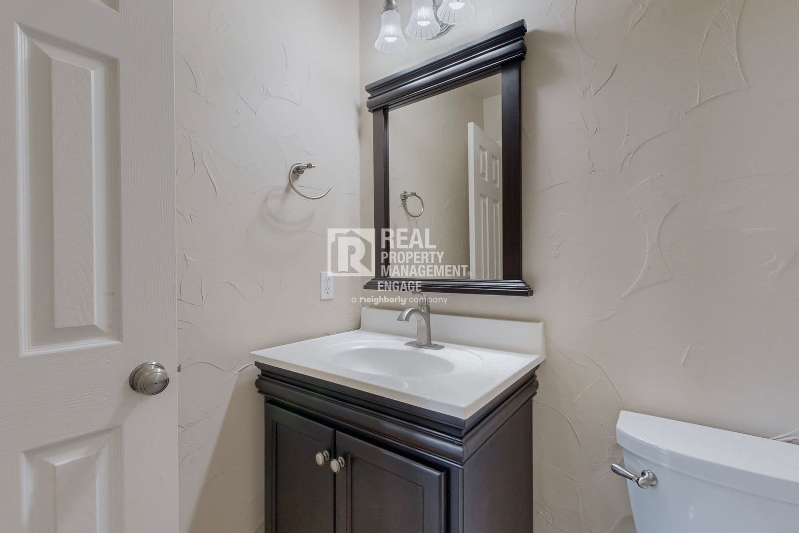 Allen House: 1234 Covina Ct