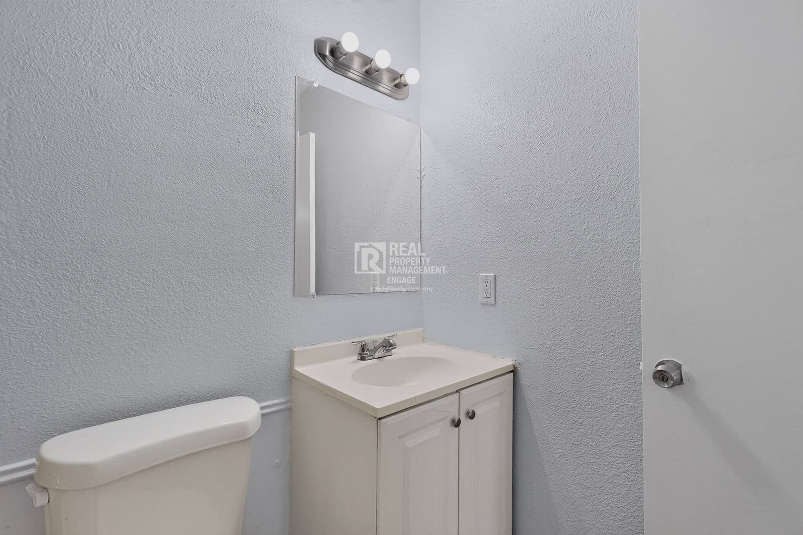 Fort Worth Apartment: 6814 Trail Lake Drive