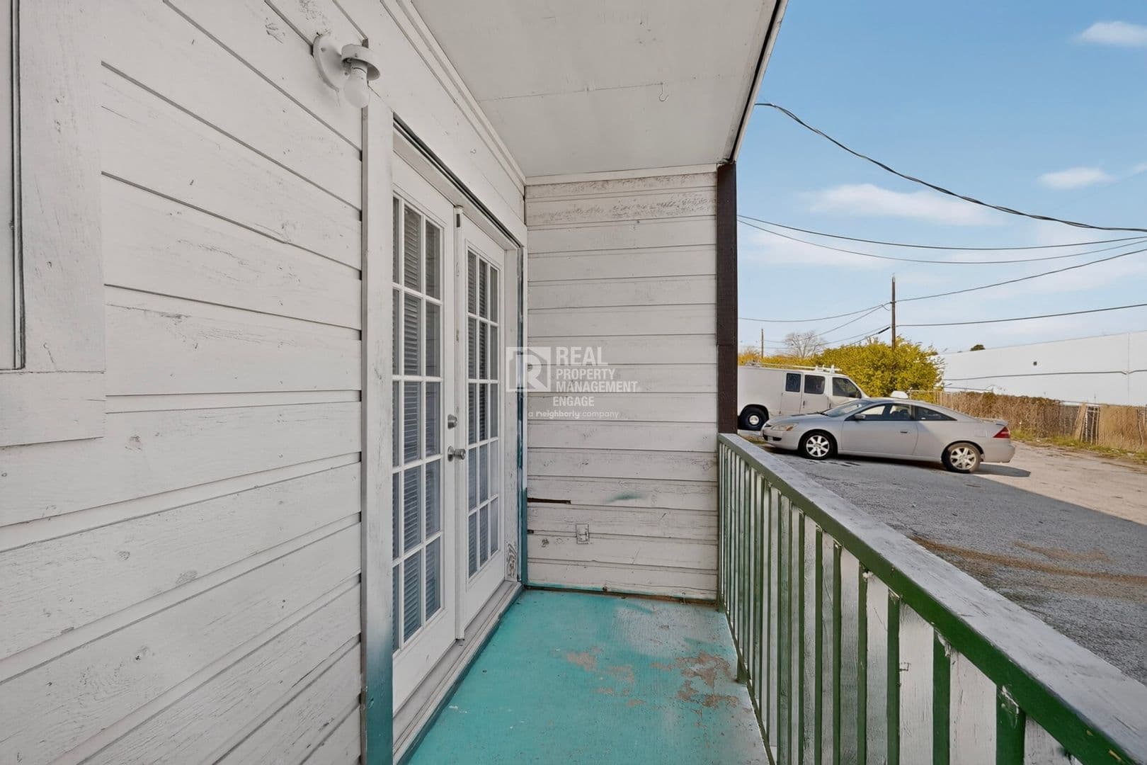 White Settlement Apartment: 8024 Cambridge Circle