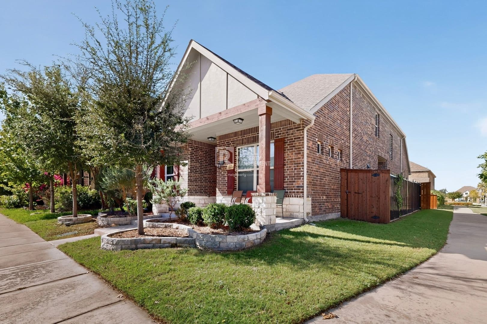 Farmers Branch House: 12779 Friar St